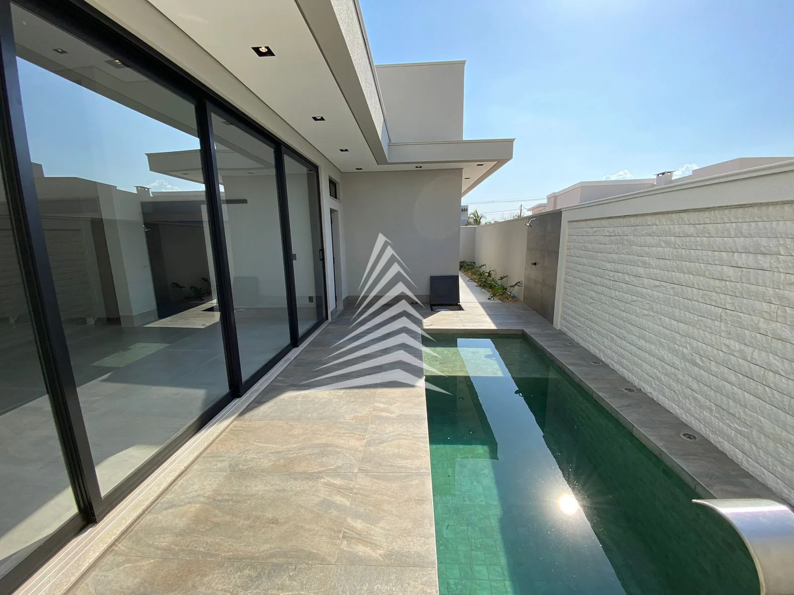 Casa de alto padrão — foto 3